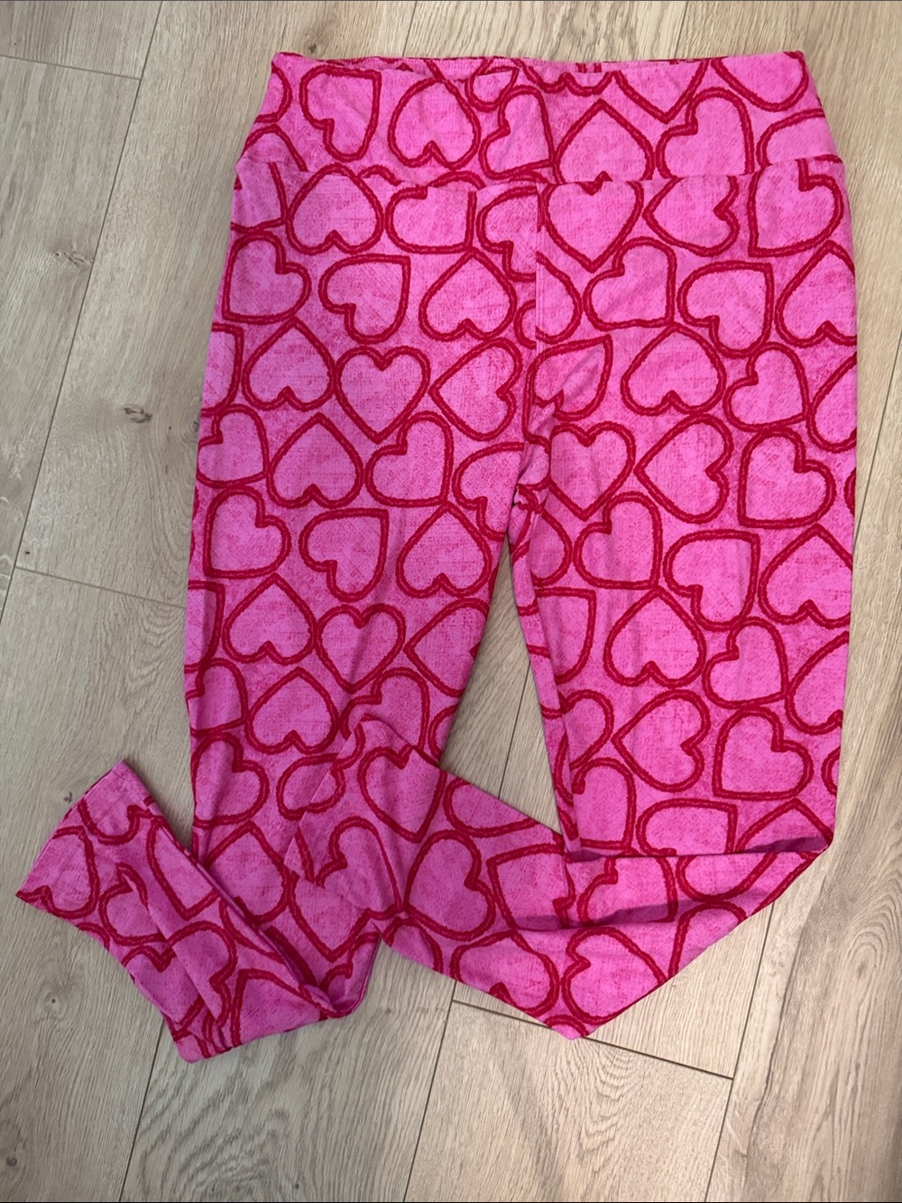 LuLaRoe Pink and Red Heart Print leggings